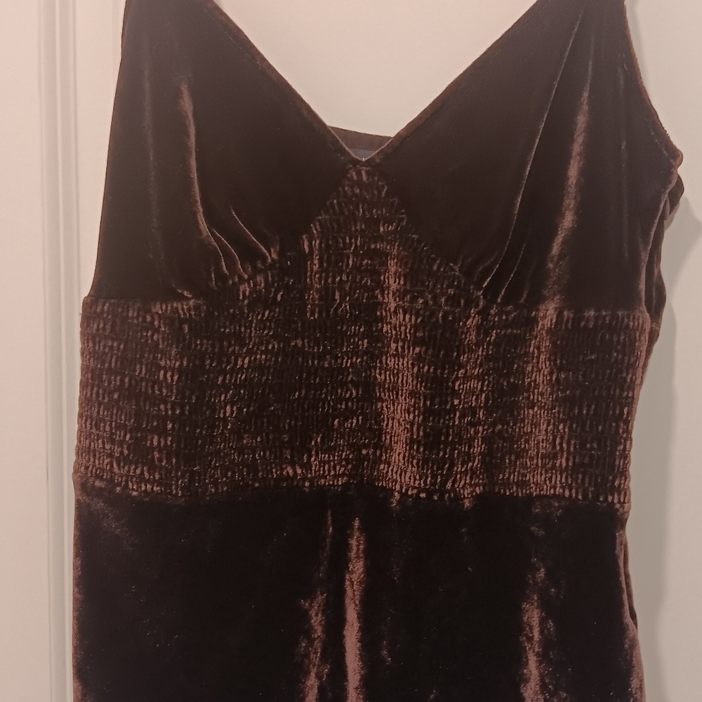 Banana Republic , brown velvet lined tank top Sz 4 Great Condition Measures 15